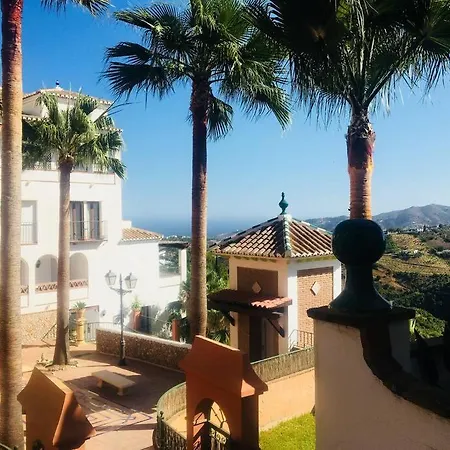 Appartement La Fuente, In The Moorish Quarter. Frigiliana