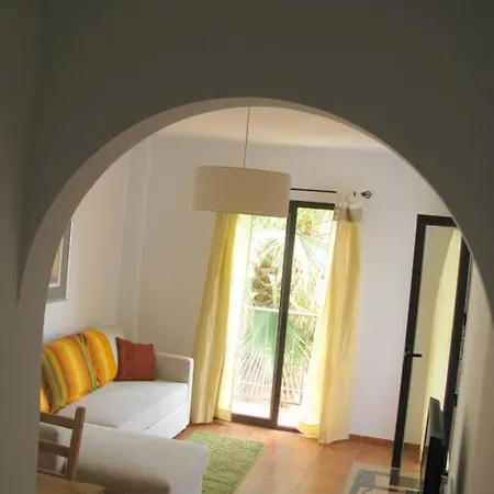Appartement La Fuente, In The Moorish Quarter. *
